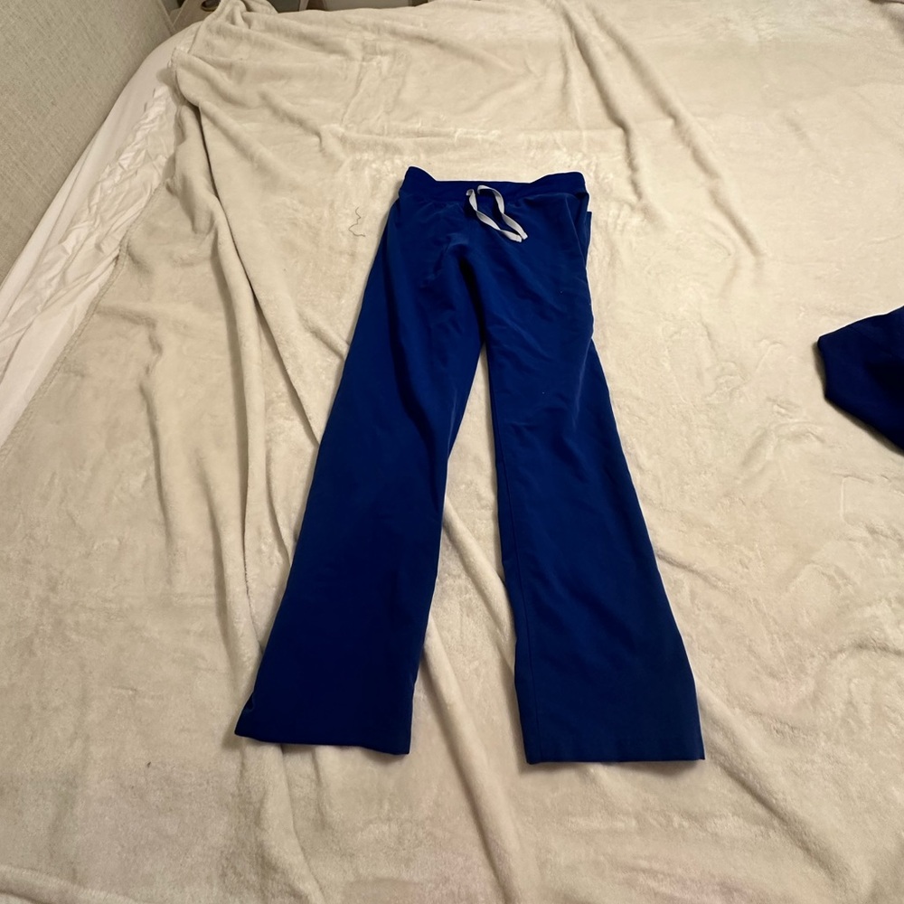 Figs Livingston scrub pants